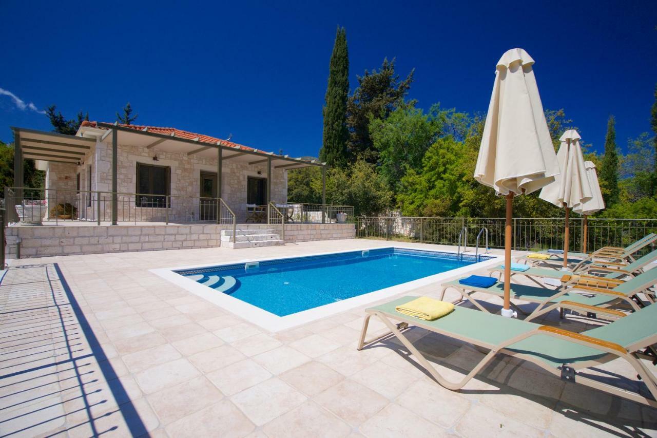 Forest Villas Kefalonia Logarata Exteriér fotografie